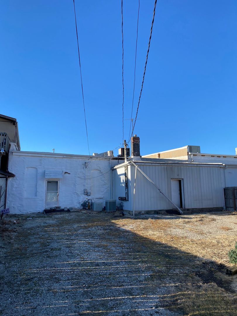 122 Depot Street, Gardner, IL 60424