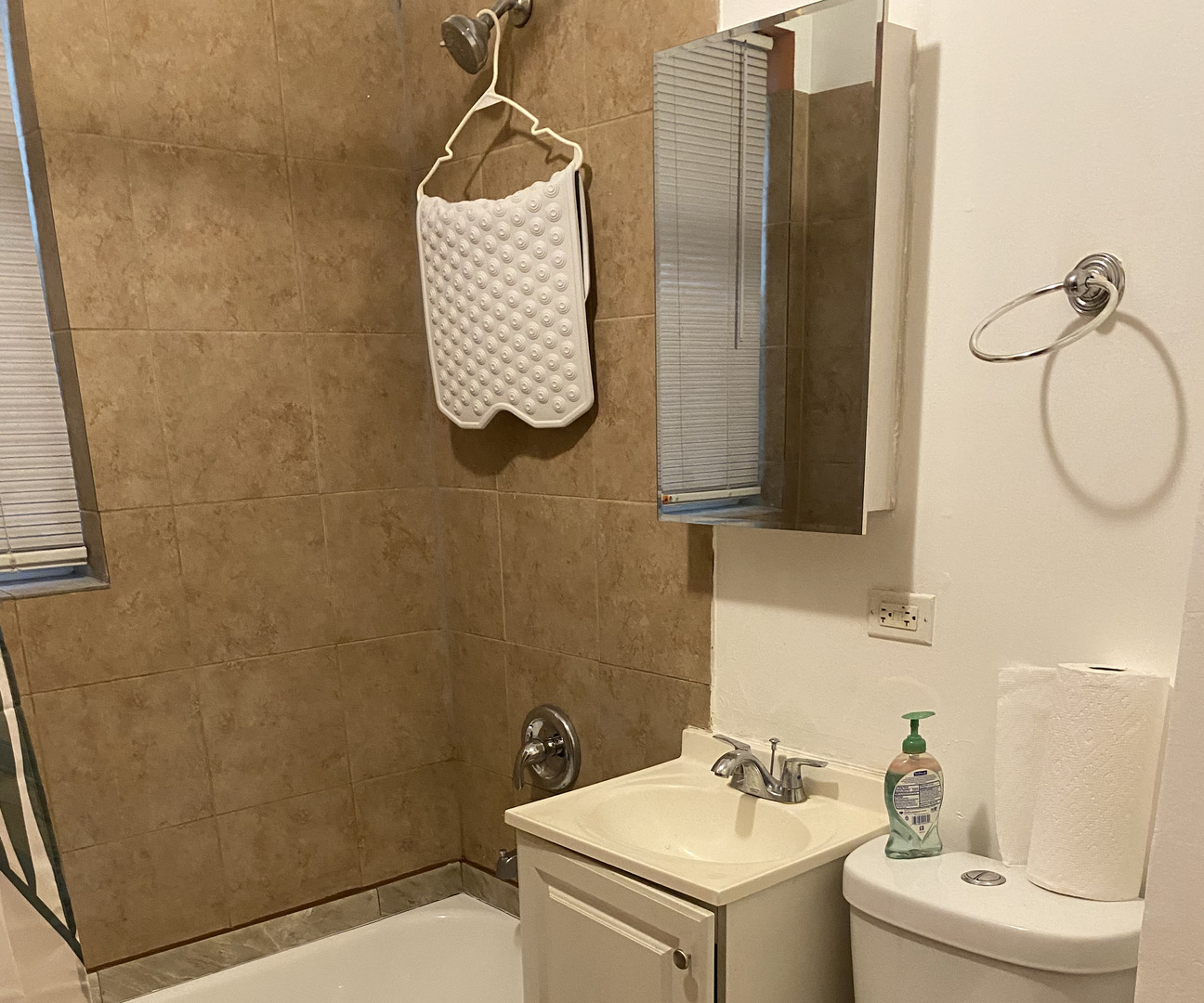 8324 S Baker Avenue #2, Chicago, IL 60617