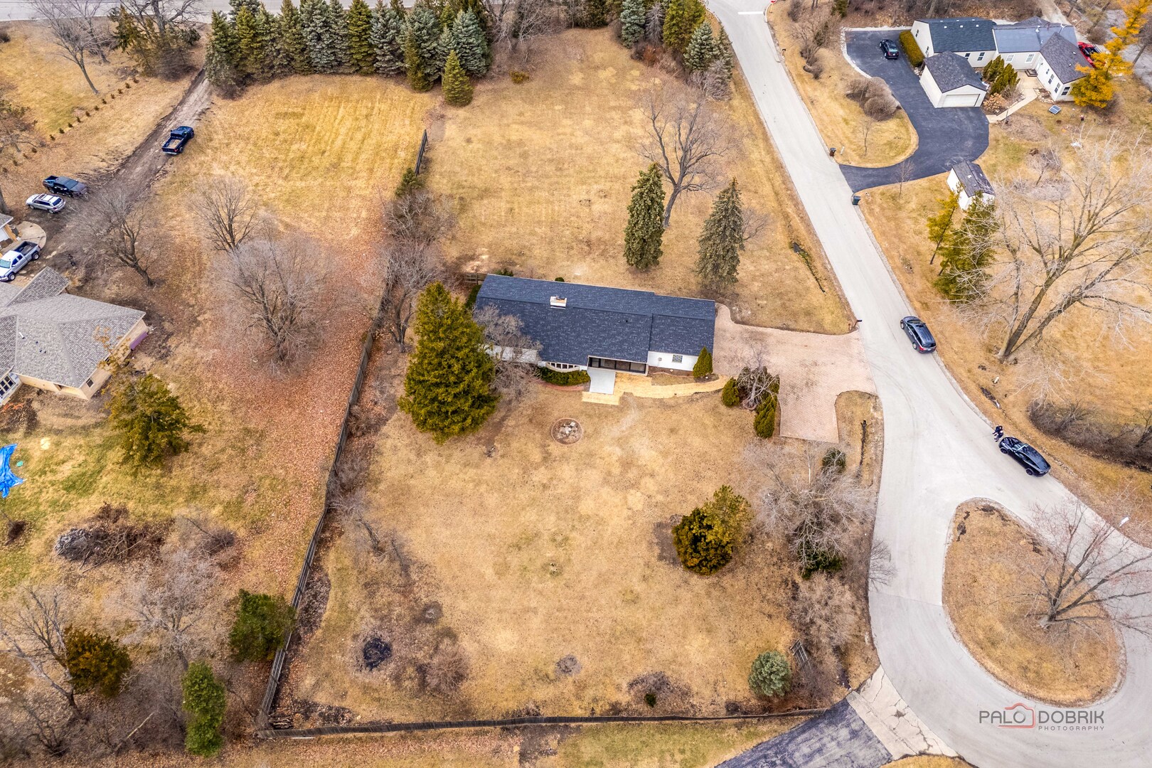 1967 Red Fox Lane, Green Oaks, IL 60048