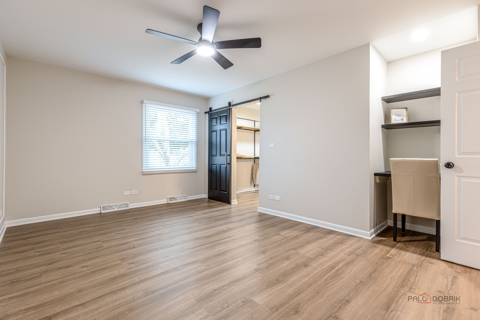 1967 Red Fox Lane, Green Oaks, IL 60048