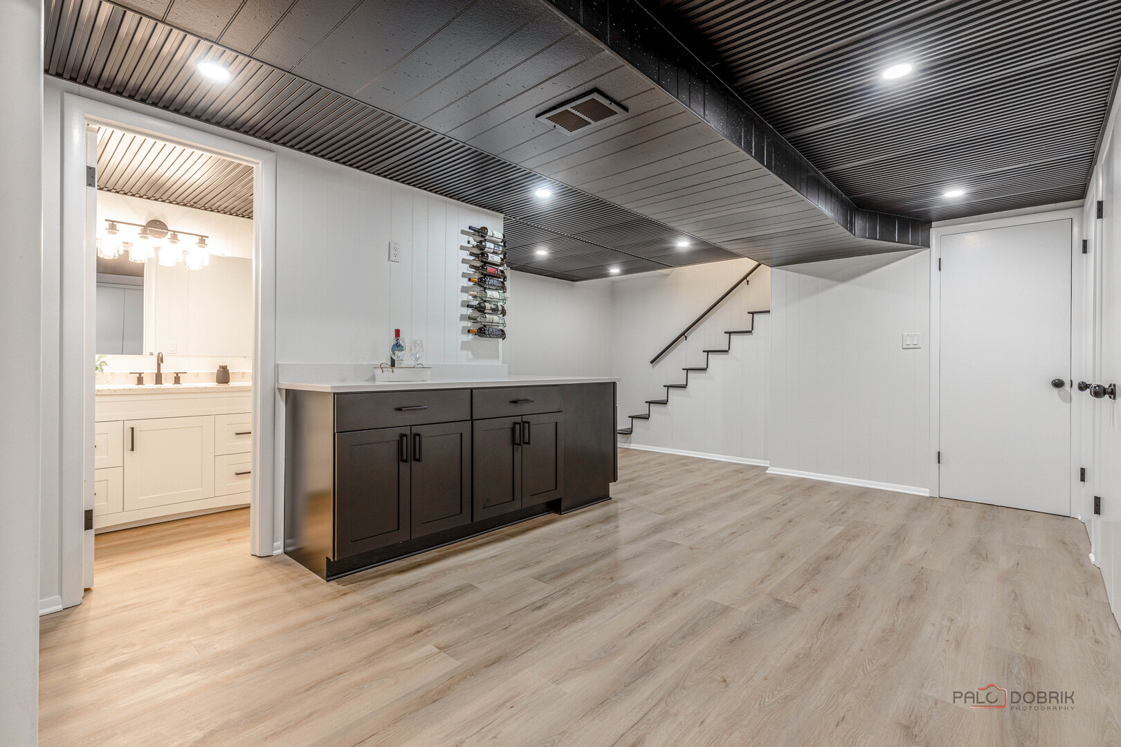 1967 Red Fox Lane, Green Oaks, IL 60048