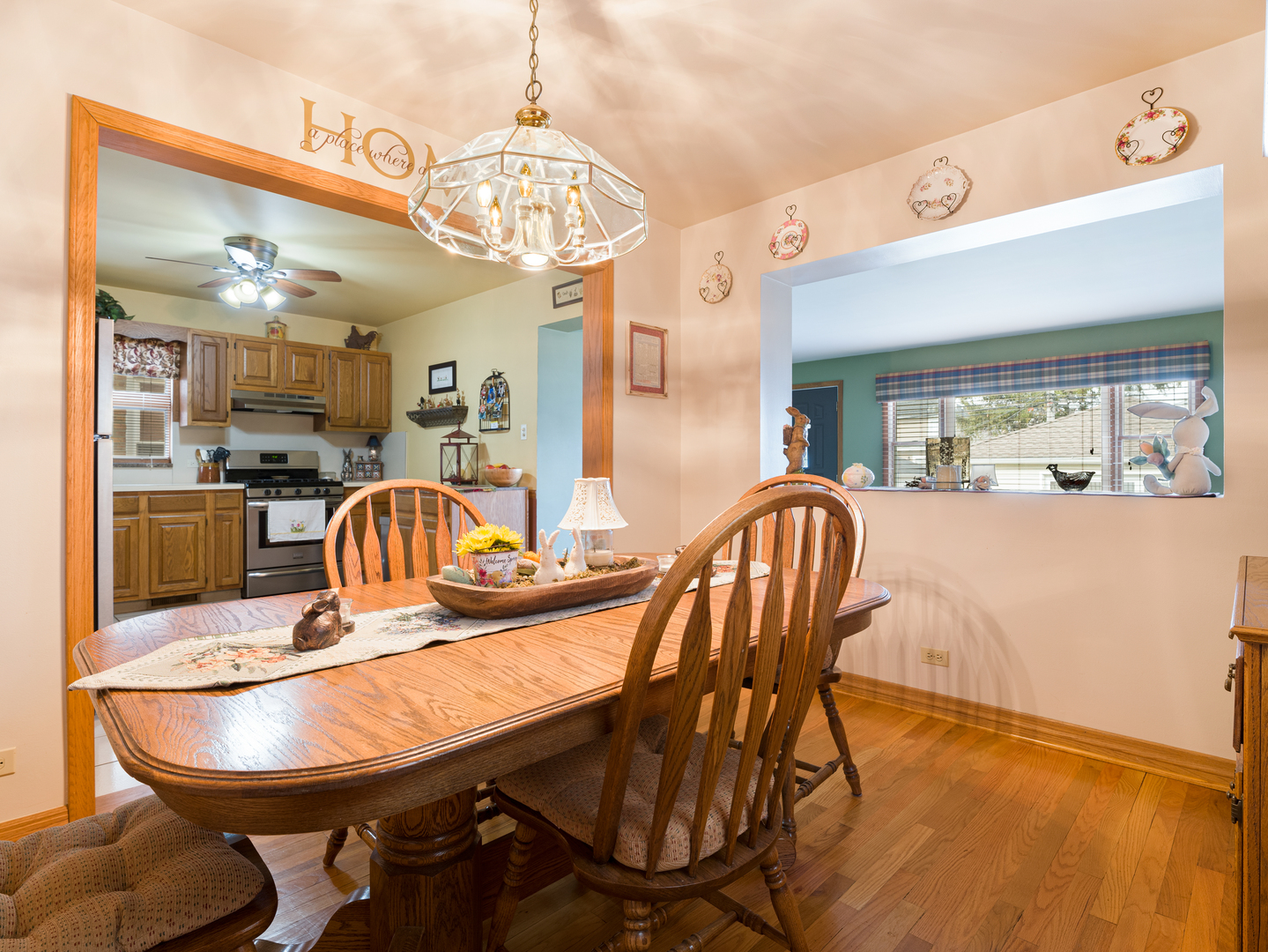 2028 N 72nd Court, Elmwood Park, IL 60707