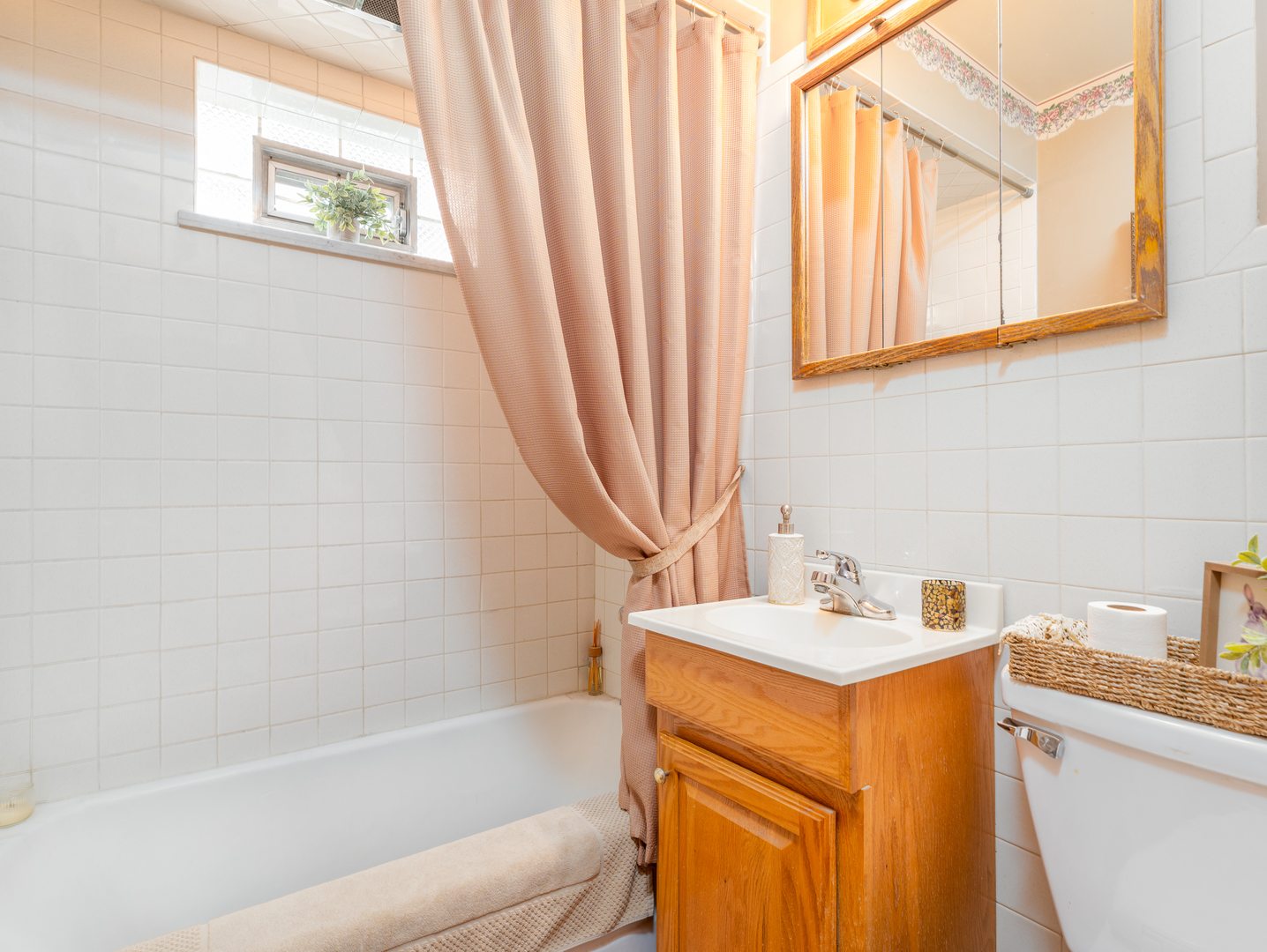 2028 N 72nd Court, Elmwood Park, IL 60707