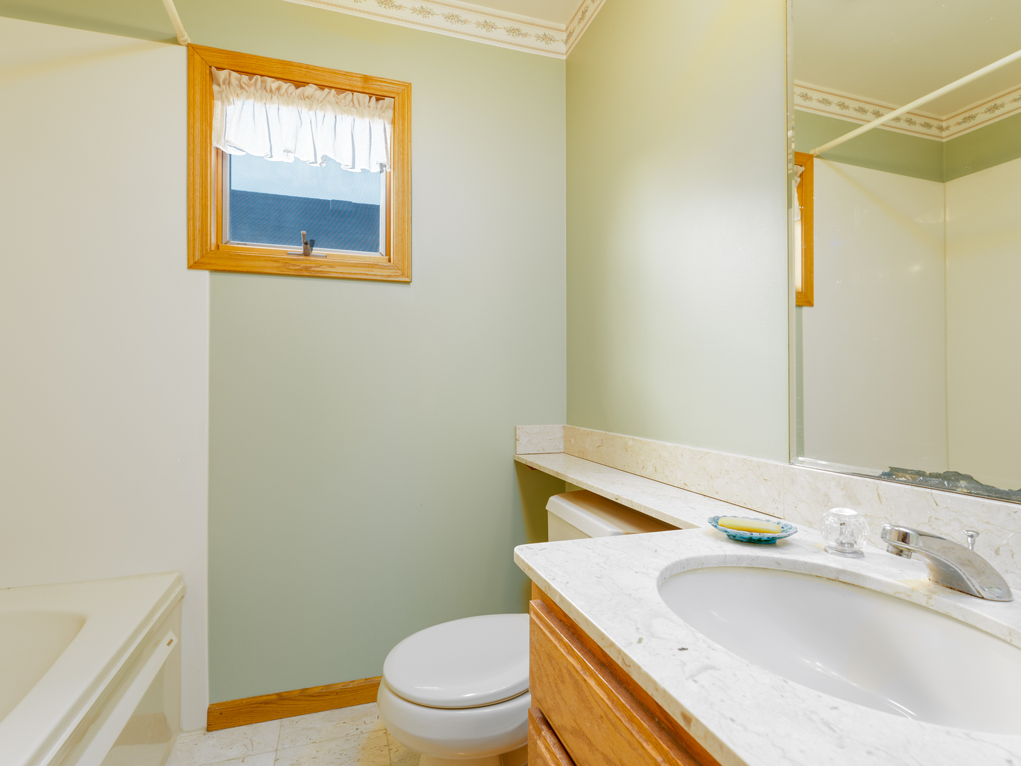 2028 N 72nd Court, Elmwood Park, IL 60707