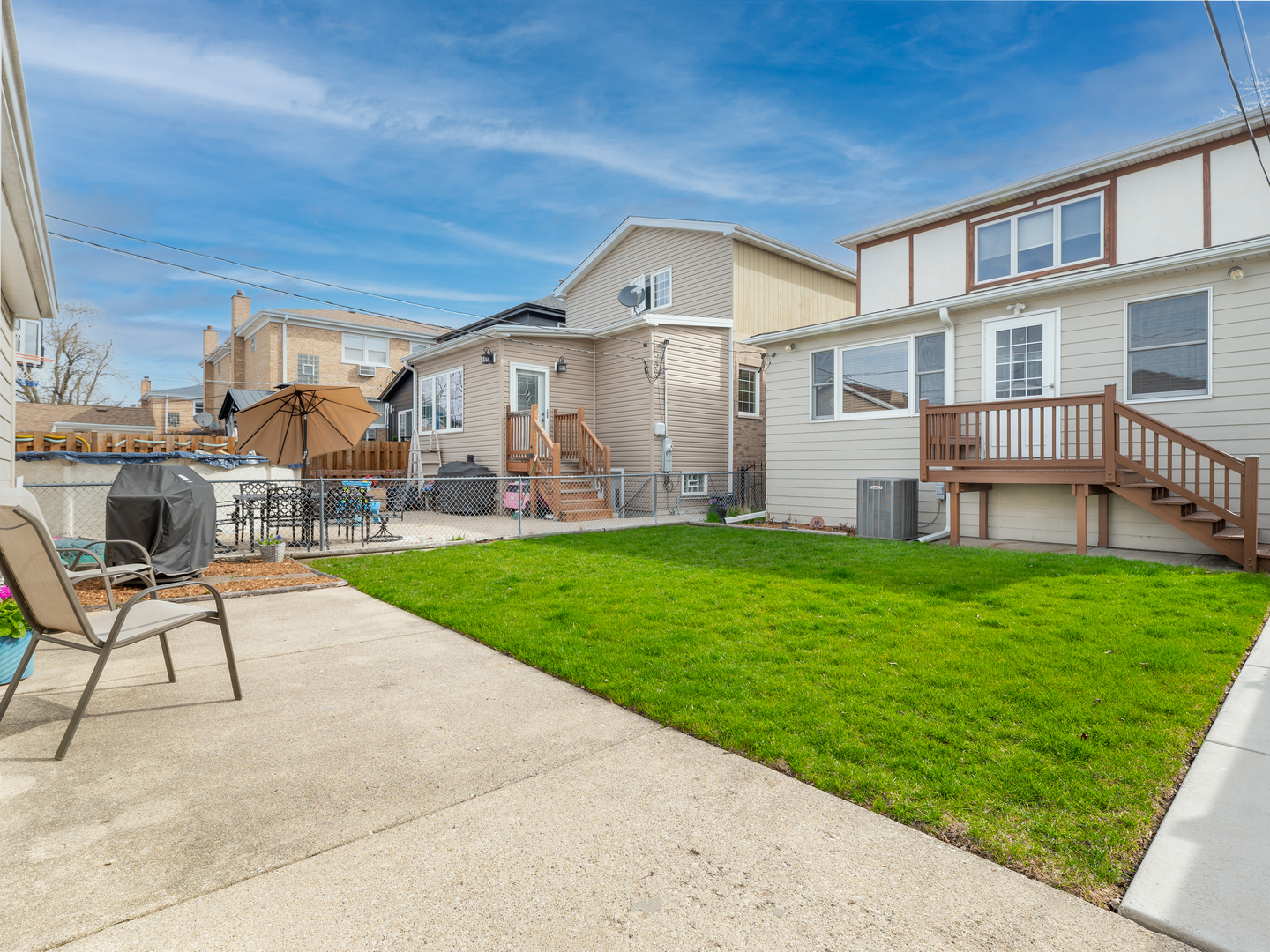 2028 N 72nd Court, Elmwood Park, IL 60707