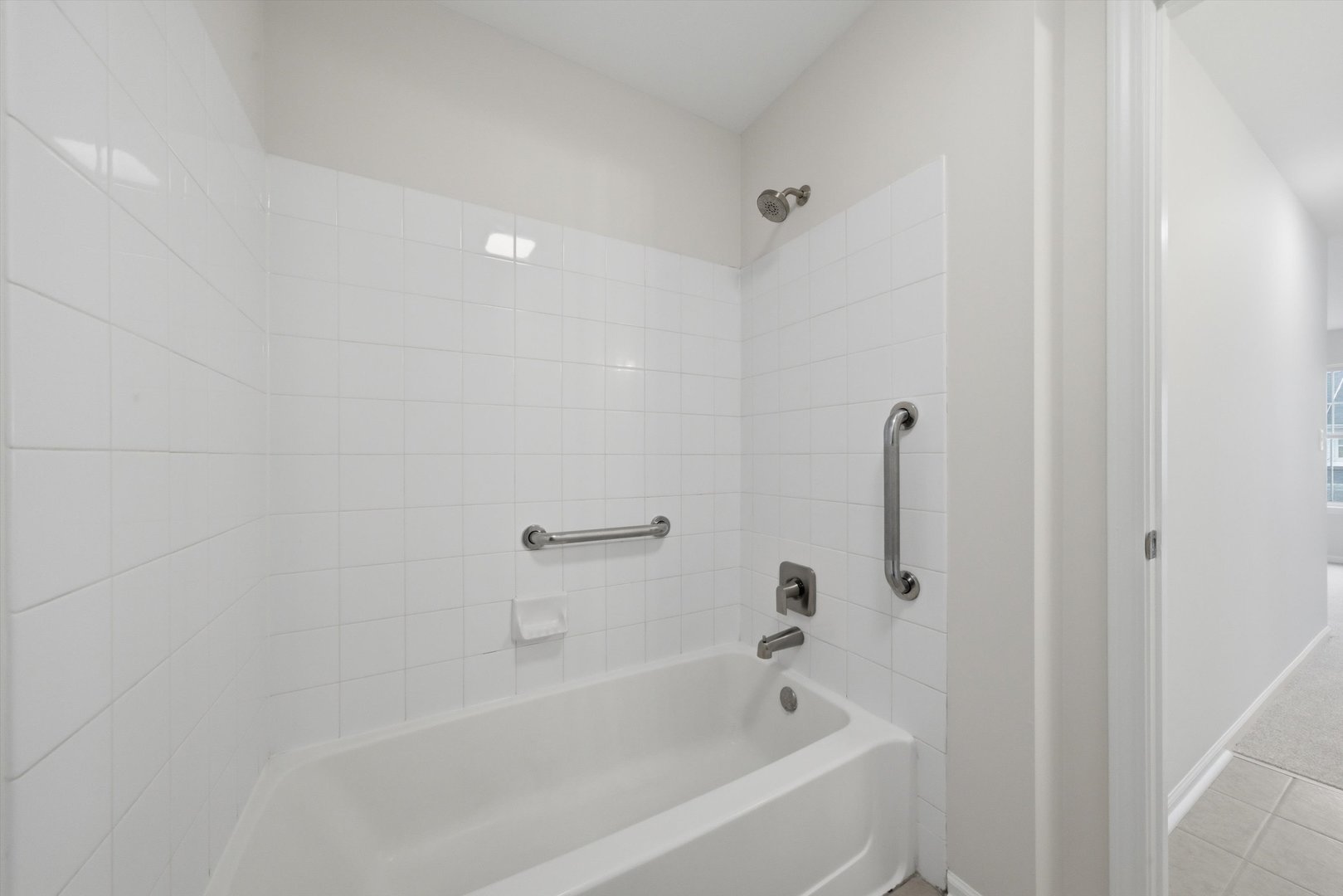 1304 BROOKDALE Drive, Carpentersville, IL 60110