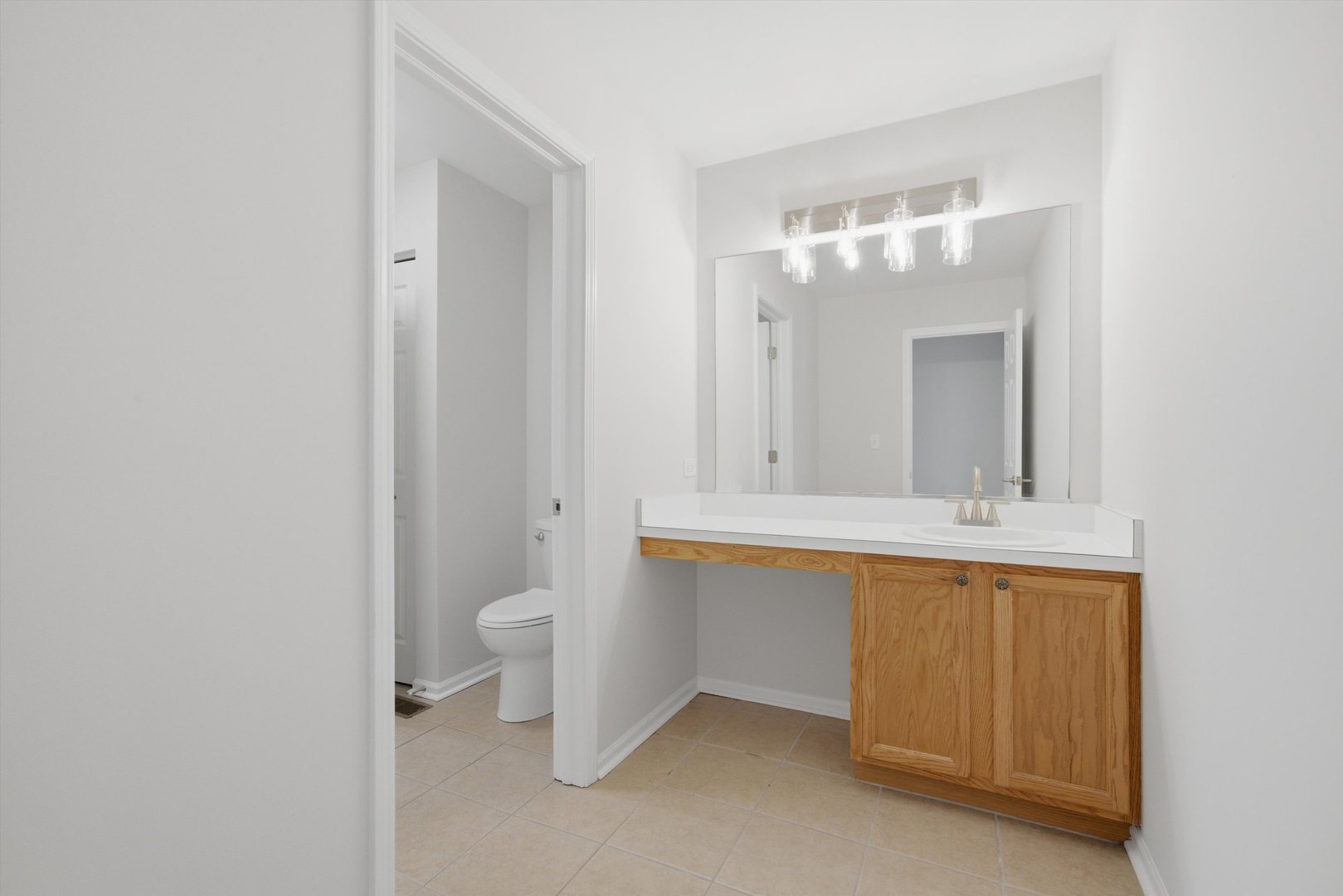 1304 BROOKDALE Drive, Carpentersville, IL 60110