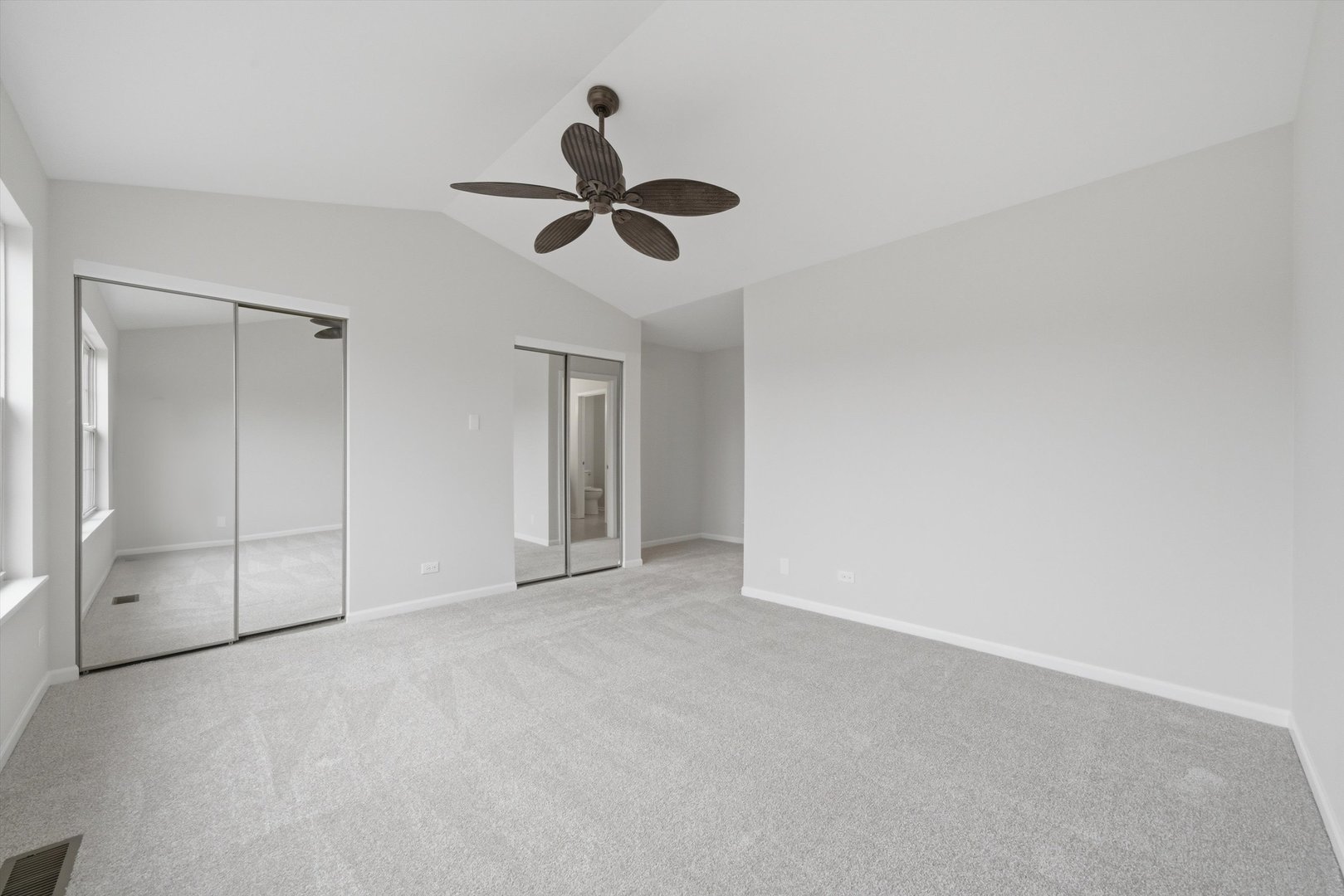 1304 BROOKDALE Drive, Carpentersville, IL 60110