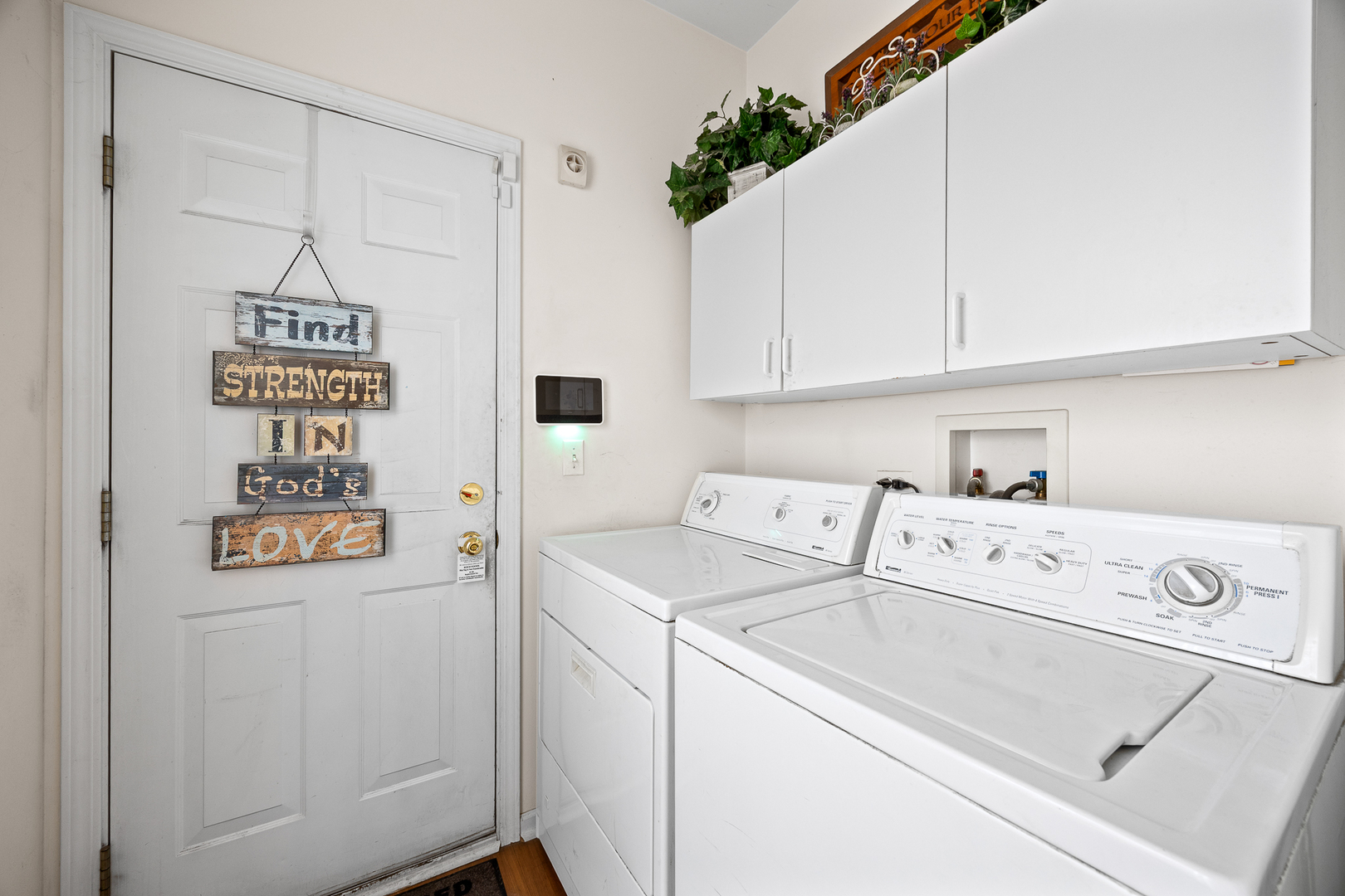 2939 Brossman Street, Naperville, IL 60564