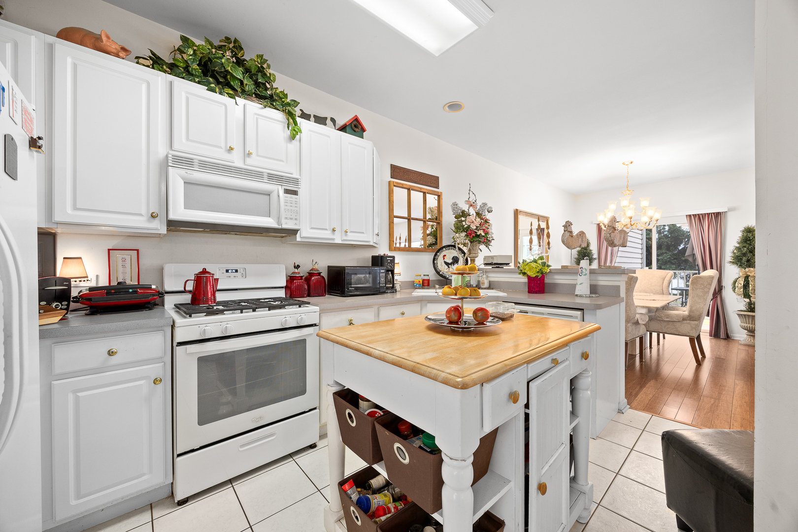 2939 Brossman Street, Naperville, IL 60564