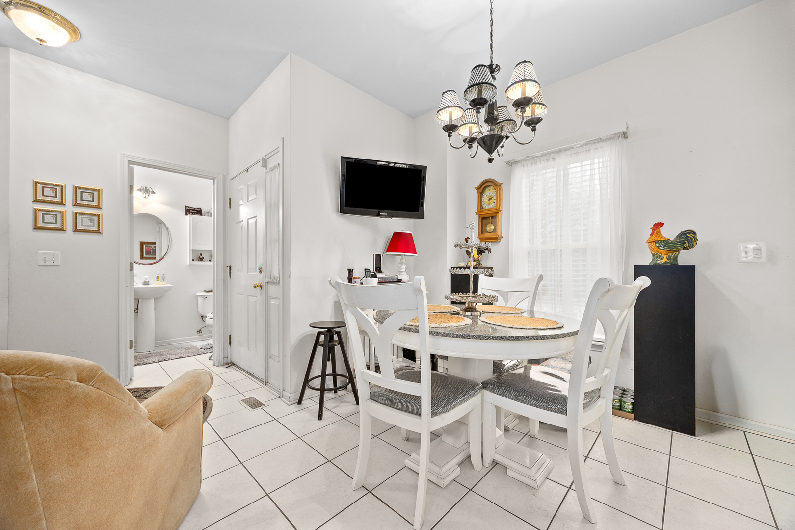 2939 Brossman Street, Naperville, IL 60564