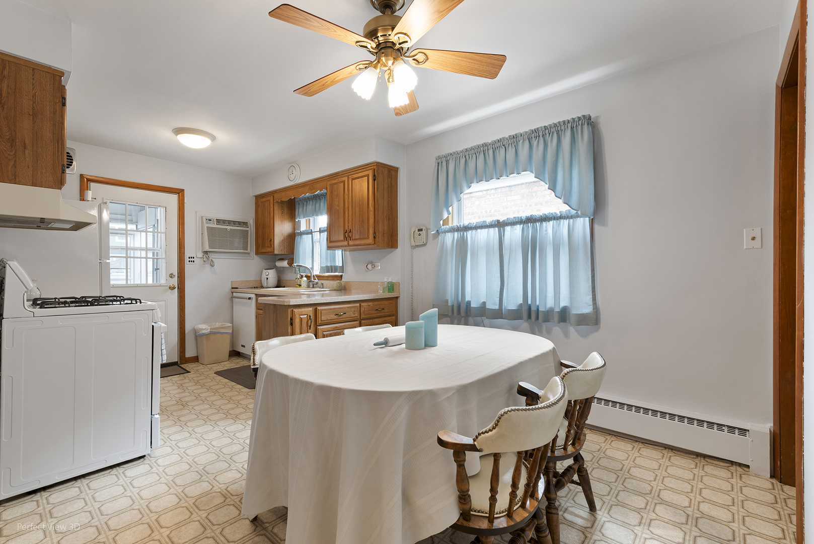 5141 N New England Avenue, Chicago, IL 60656