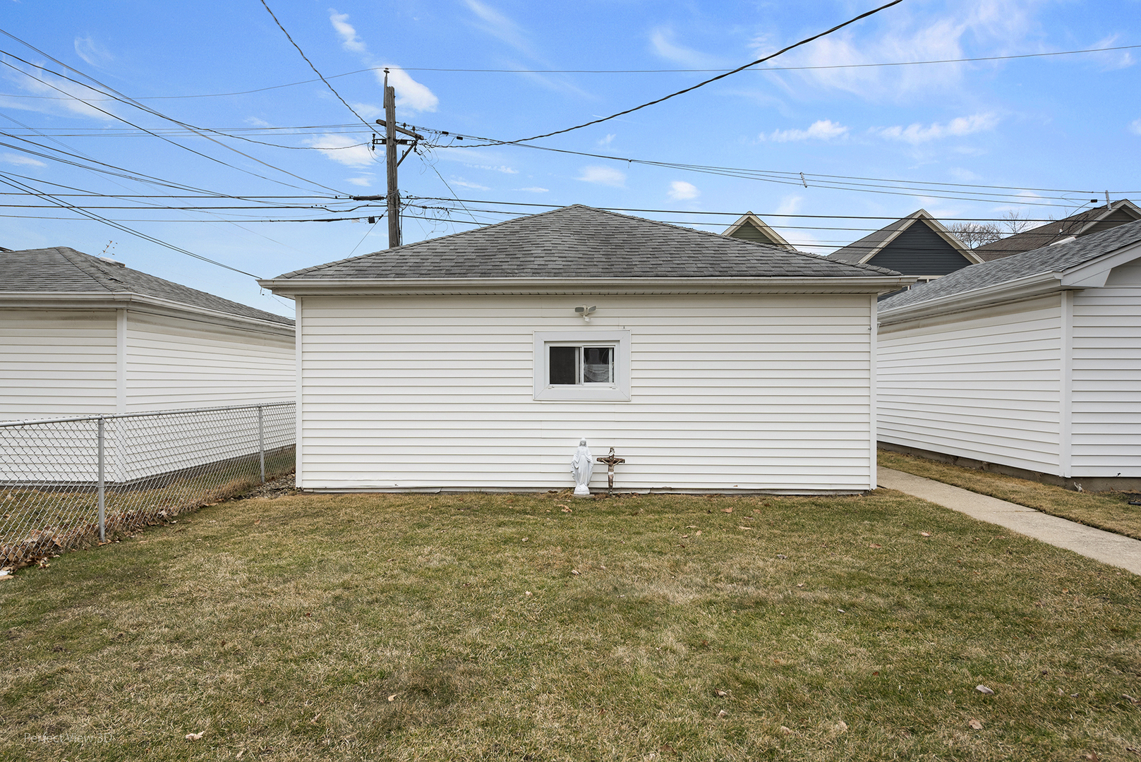 5141 N New England Avenue, Chicago, IL 60656