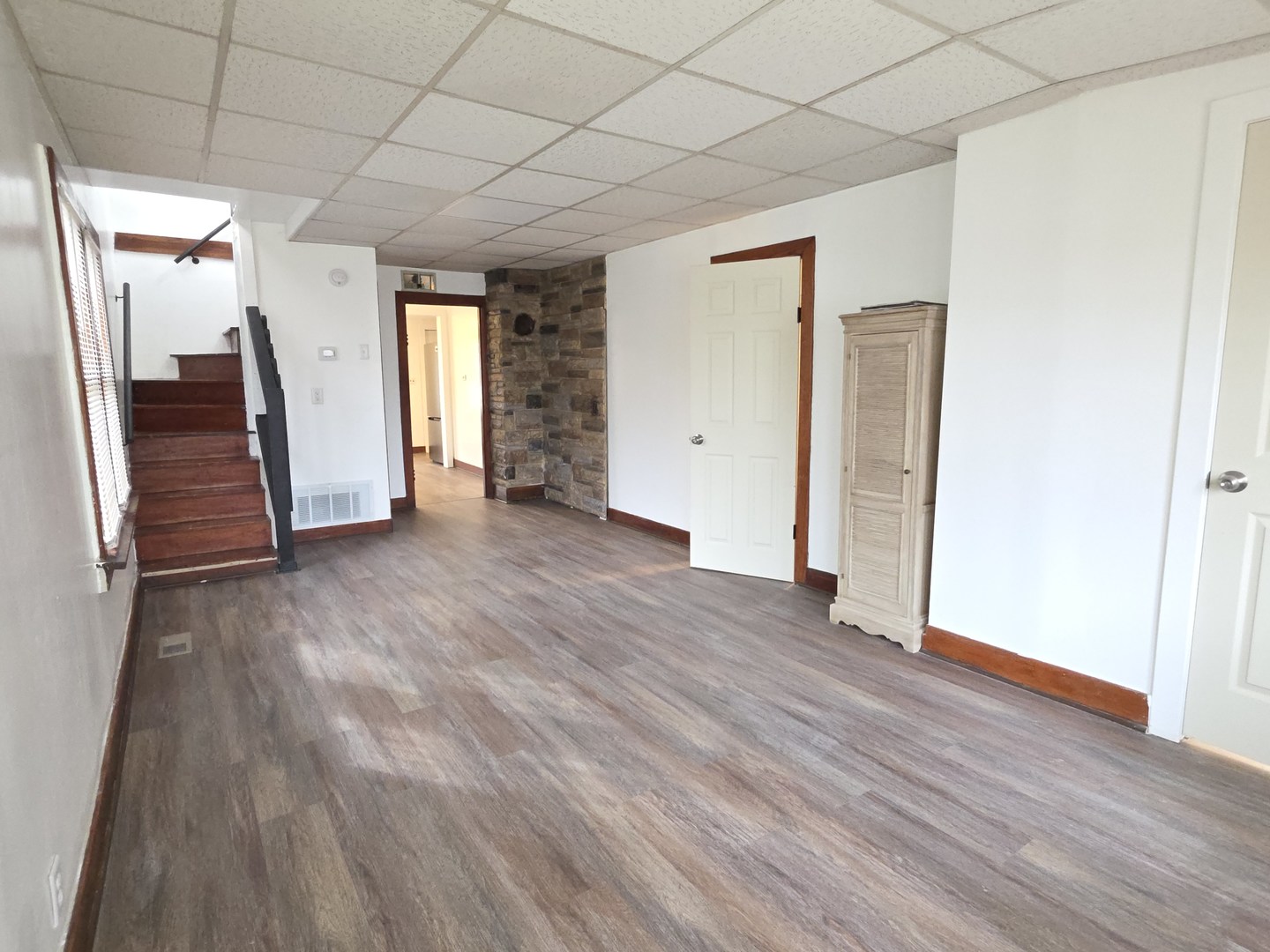 117 Woodland Drive, Round Lake Beach, IL 60073