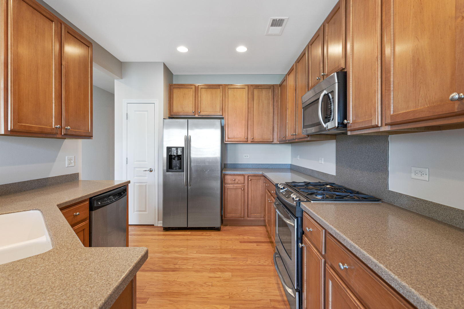 13260 Red Alder Avenue, Huntley, IL 60142