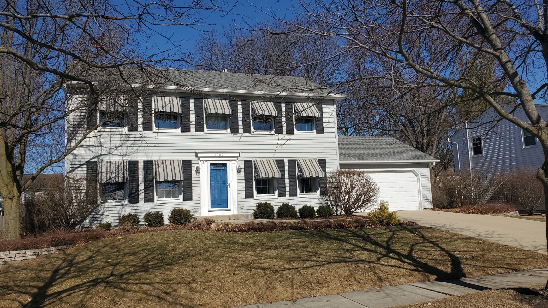 1007 River Oak Drive, Naperville, IL 60565