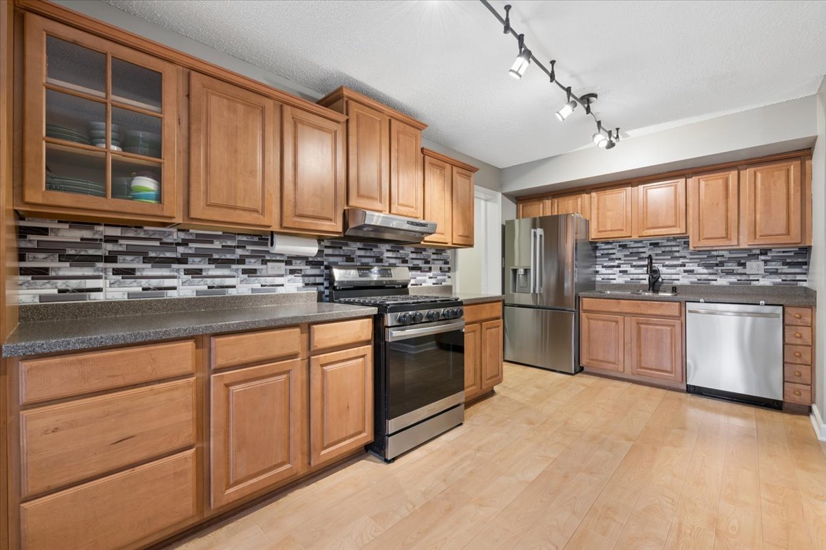 5332 Crescent Lane #C, Oak Forest, IL 60452