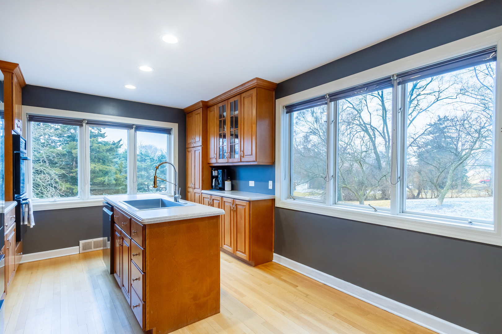 1S572 Rt 53 Highway, Glen Ellyn, IL 60137