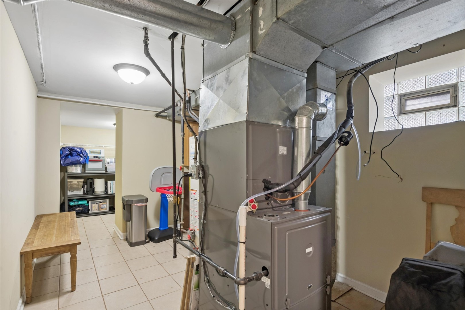 10310 S Hamilton Avenue, Chicago, IL 60643