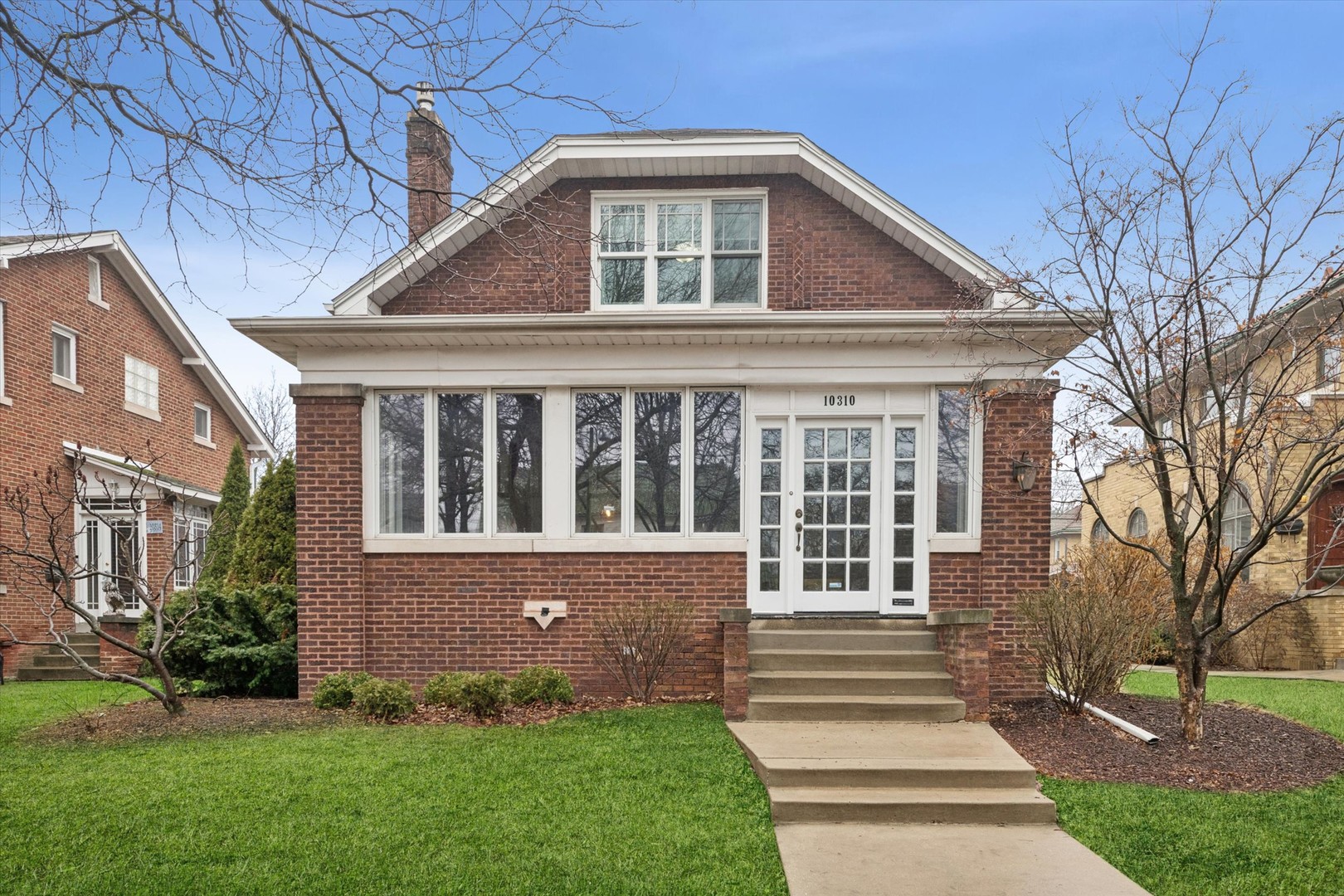 10310 S Hamilton Avenue, Chicago, IL 60643