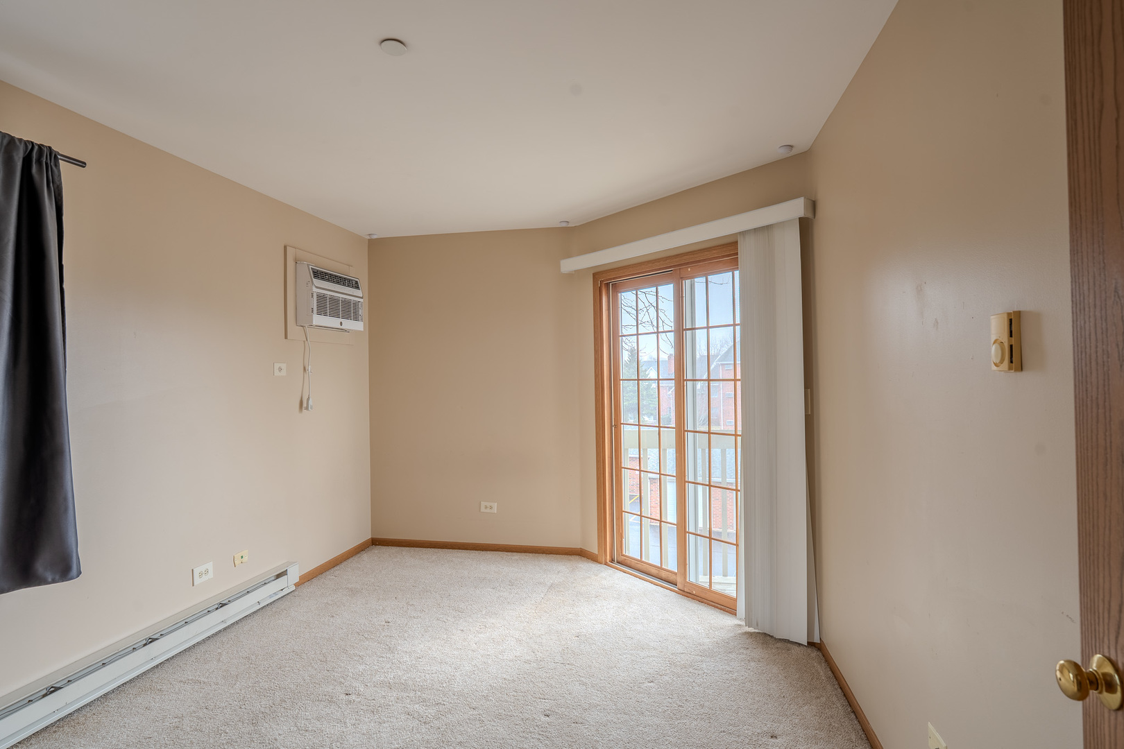 1345 CUNAT Court #3D, Lake In The Hills, IL 60156