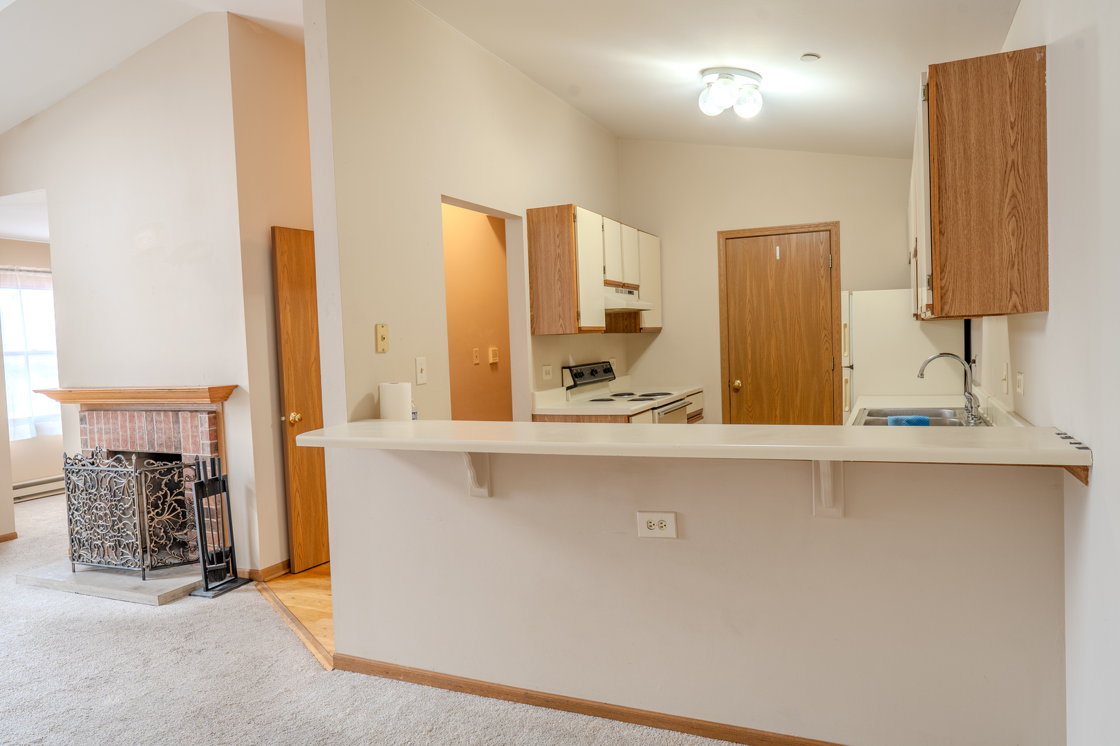 1345 CUNAT Court #3D, Lake In The Hills, IL 60156