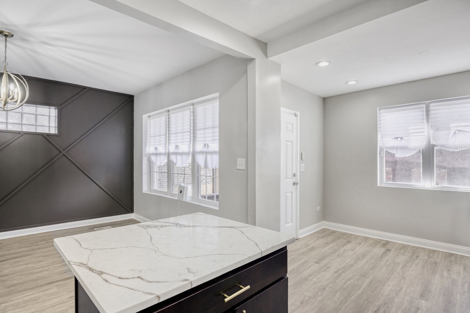 7938 S Loomis Boulevard, Chicago, IL 60620