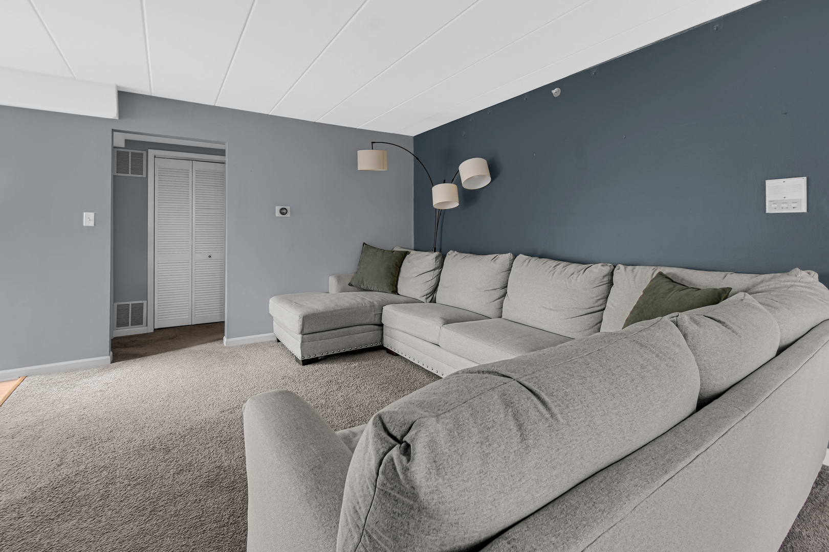 6335 175th Street #2S, Tinley Park, IL 60477