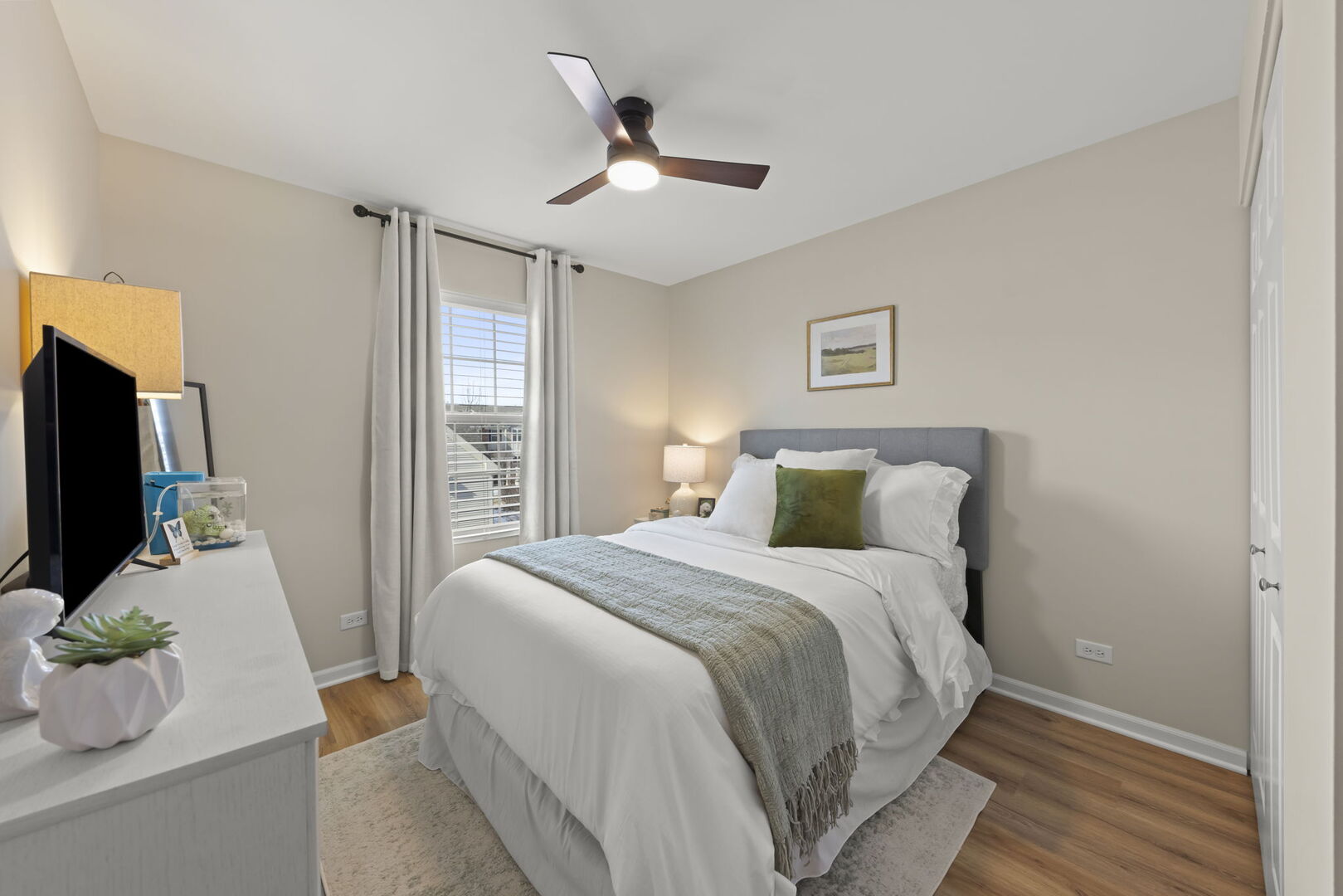 0N082 Forsythe Court, Winfield, IL 60190