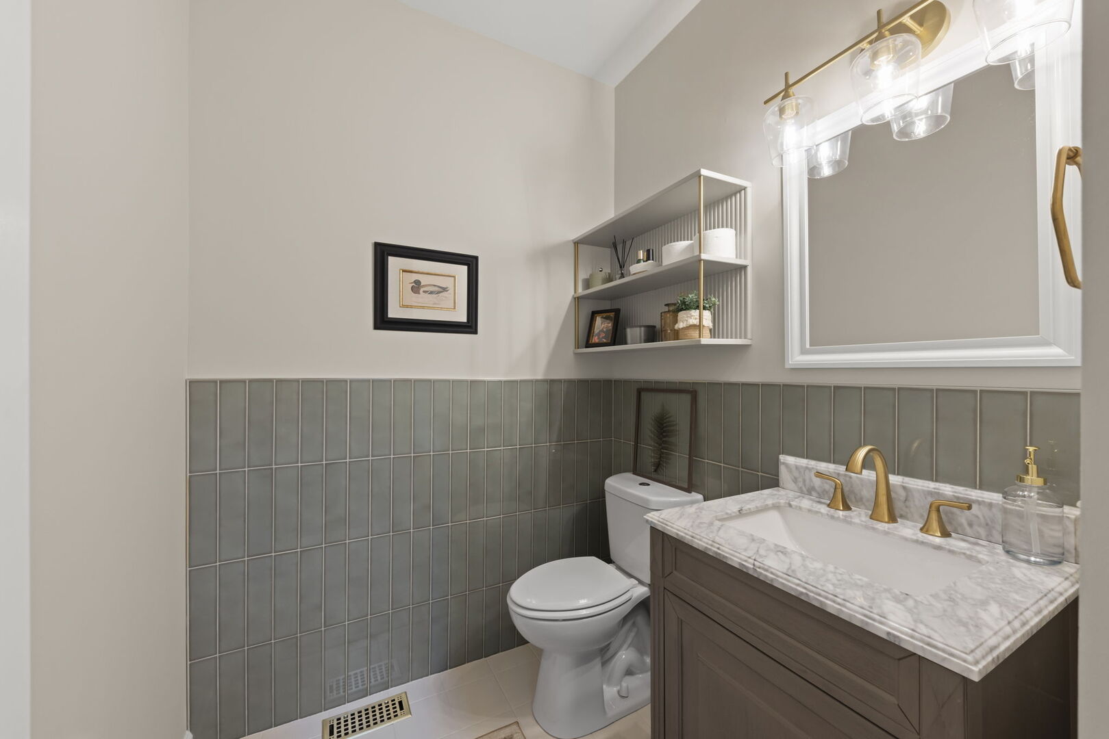 0N082 Forsythe Court, Winfield, IL 60190