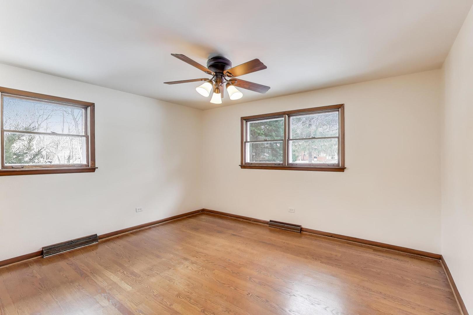 12111 S 68th Court, Palos Heights, IL 60463