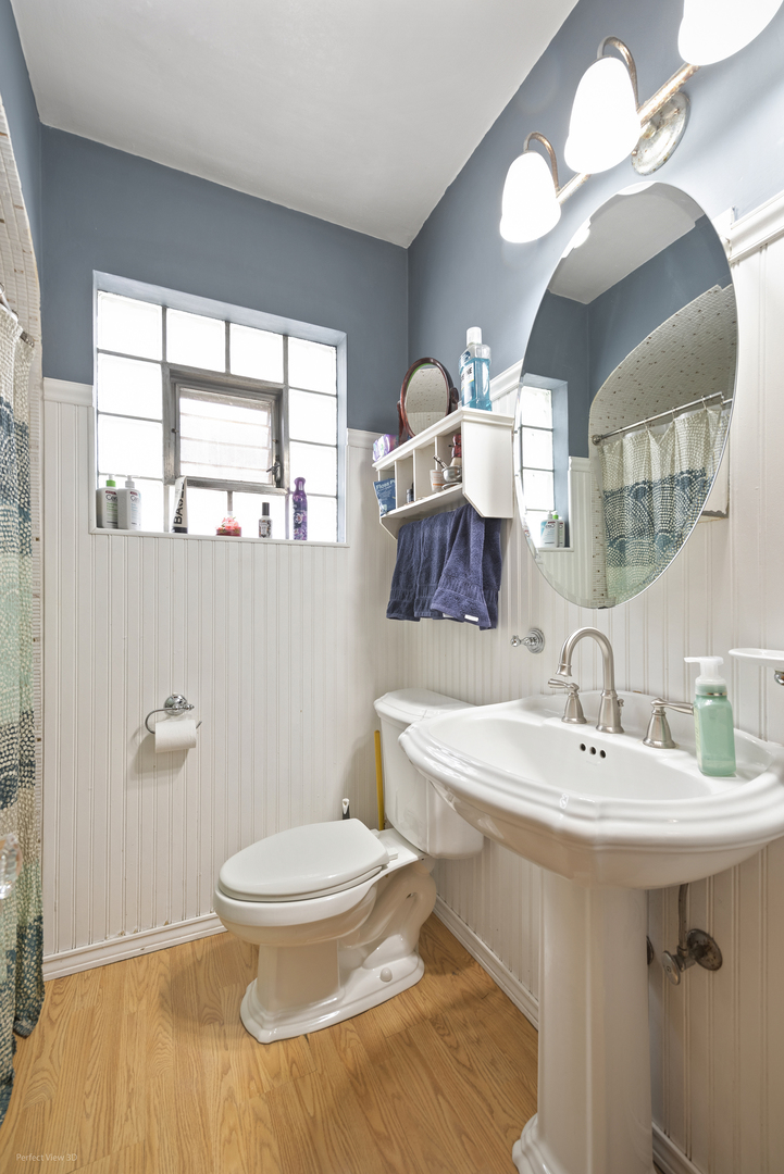 10833 S Avenue M, Chicago, IL 60617