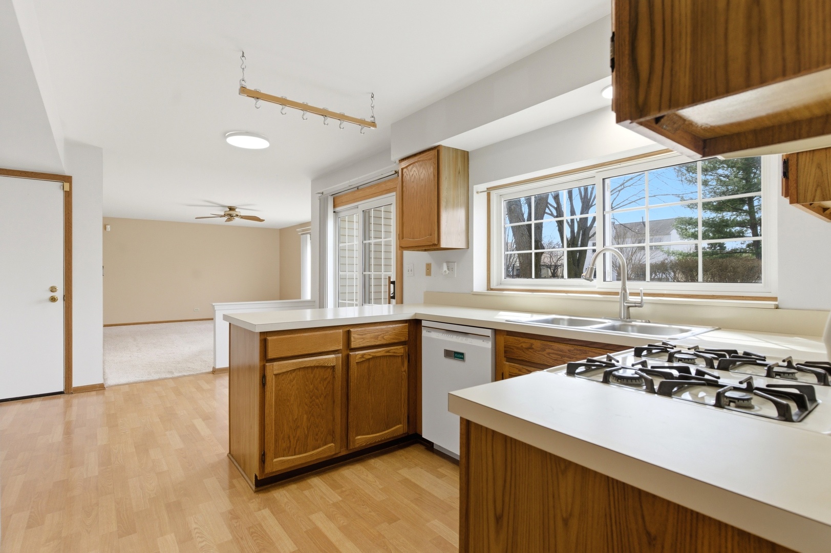 Carol Stream, IL 60188