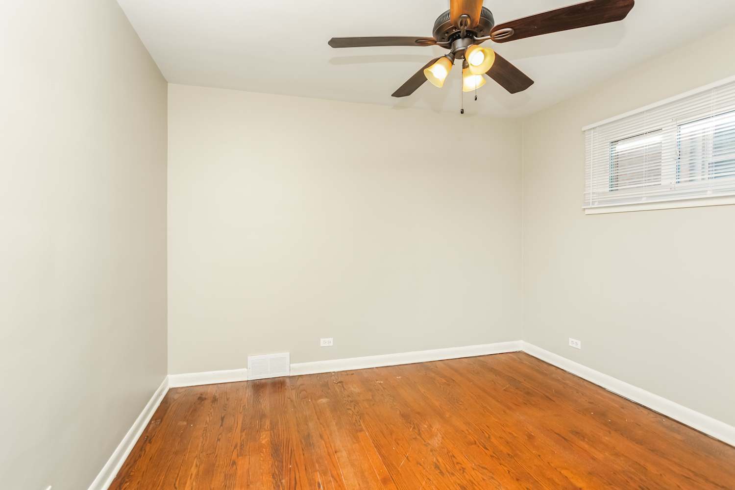 10115 S California Avenue, Chicago, IL 60655