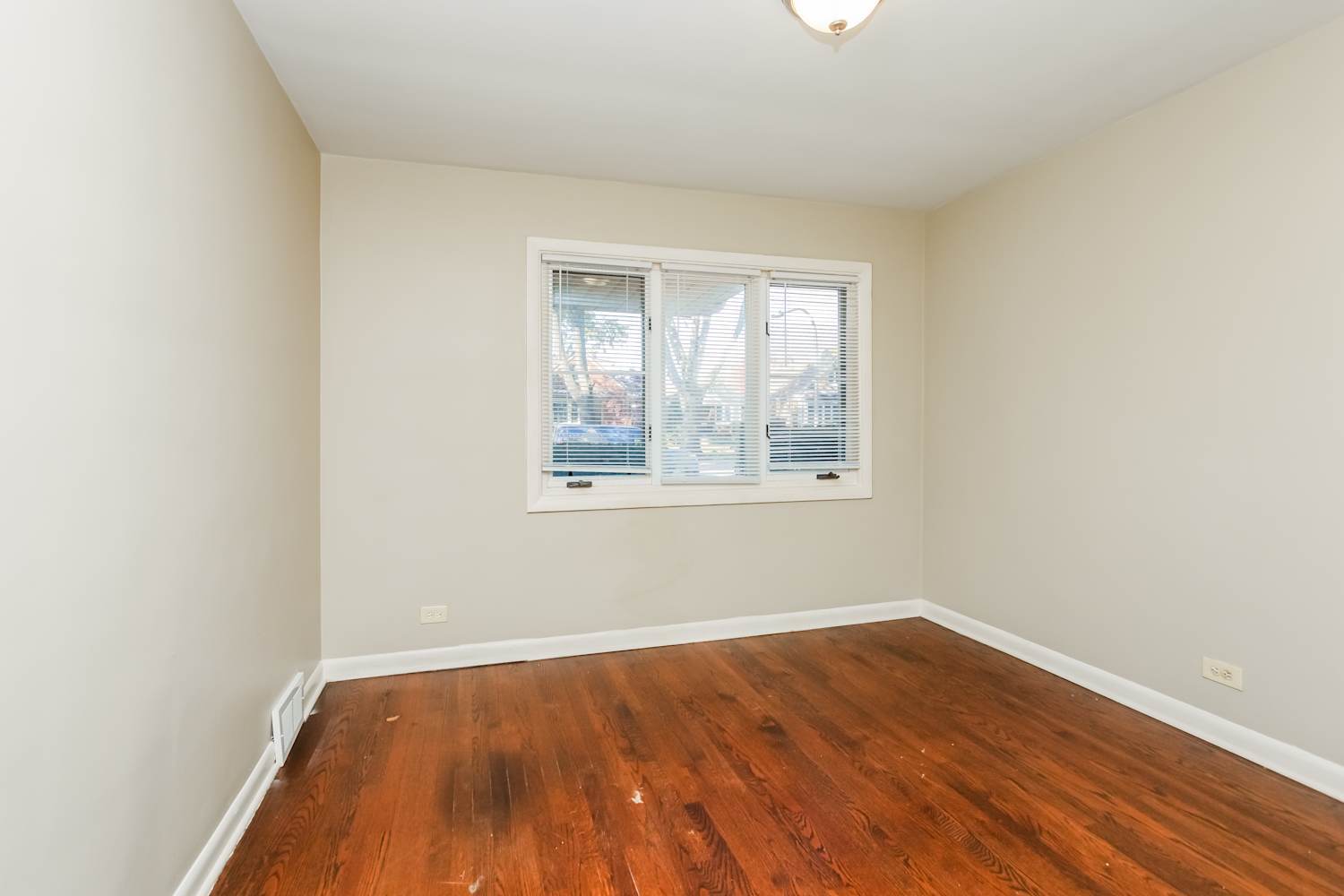 10115 S California Avenue, Chicago, IL 60655