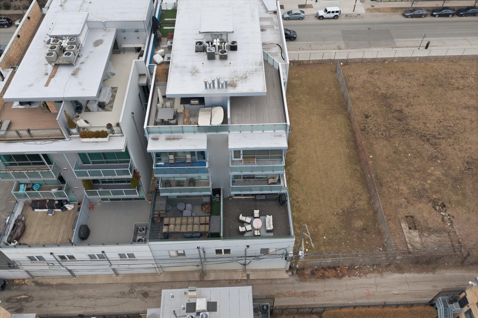 925 N Larrabee Street #2N, Chicago, IL 60610