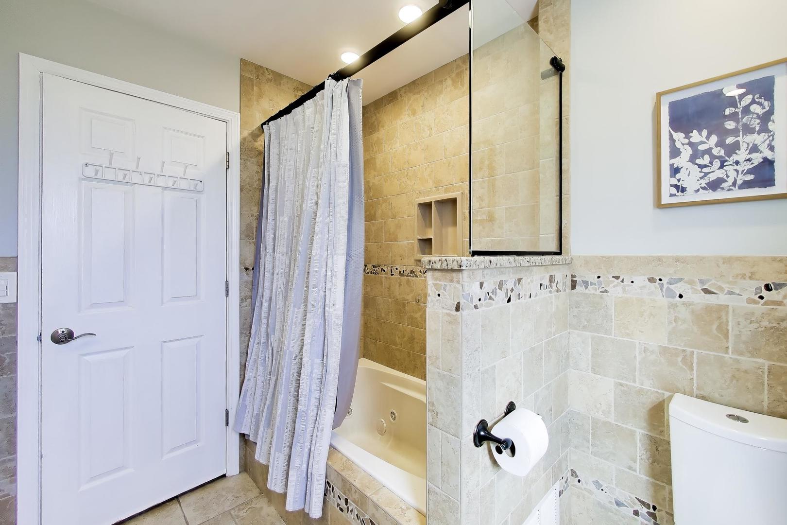 407 S See Gwun Avenue, Mount Prospect, IL 60056