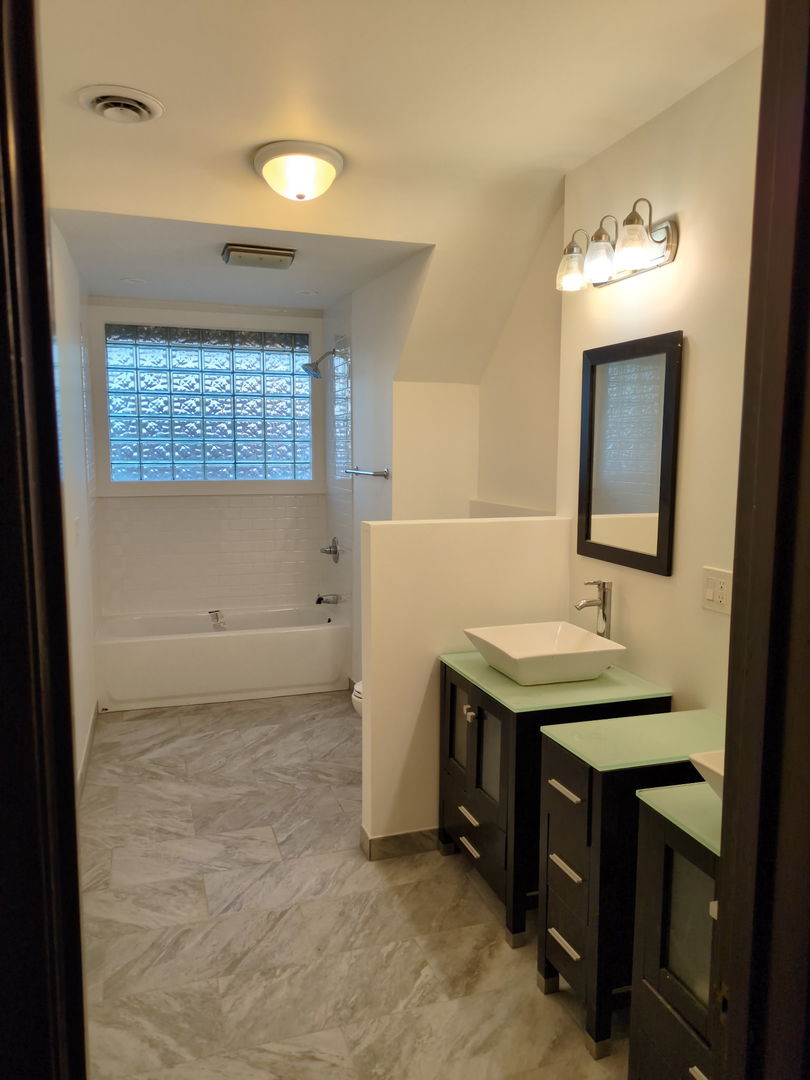 420 N Pine Avenue #3, Chicago, IL 60644