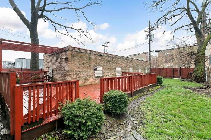 420 N Pine Avenue #3, Chicago, IL 60644