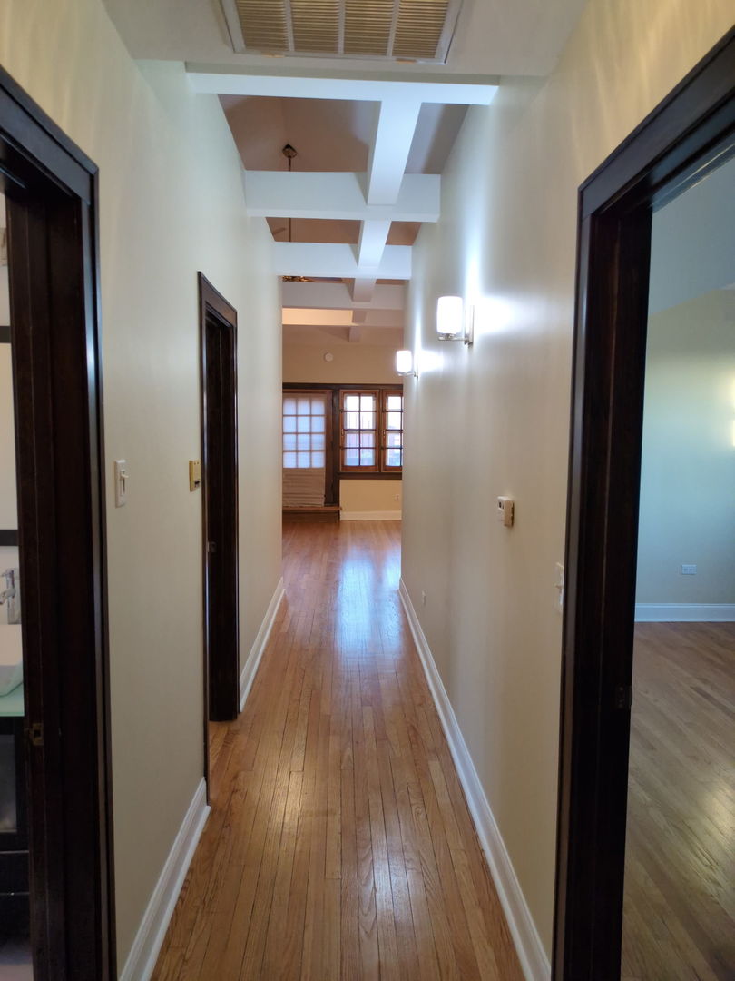 420 N Pine Avenue #3, Chicago, IL 60644