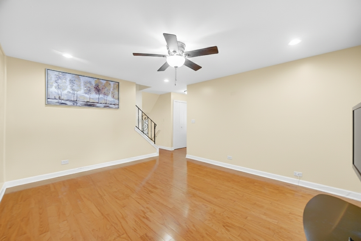 9454 Meadow Lane, Des Plaines, IL 60016