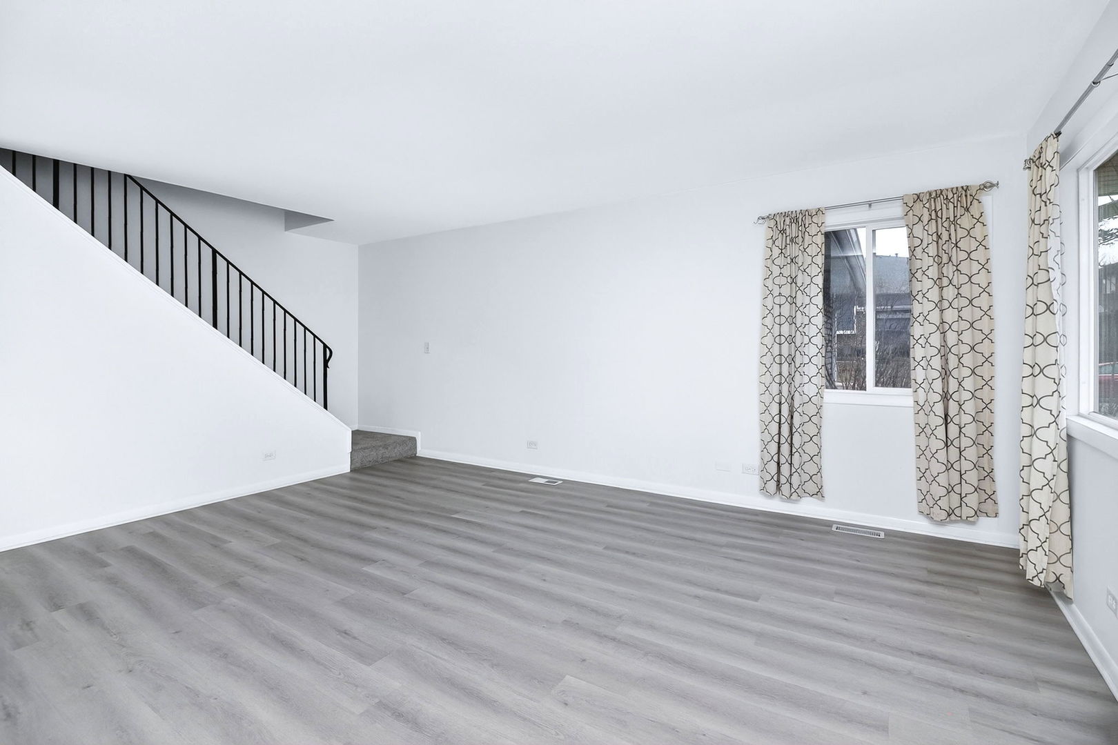 1463 Sutter Drive, Hanover Park, IL 60133