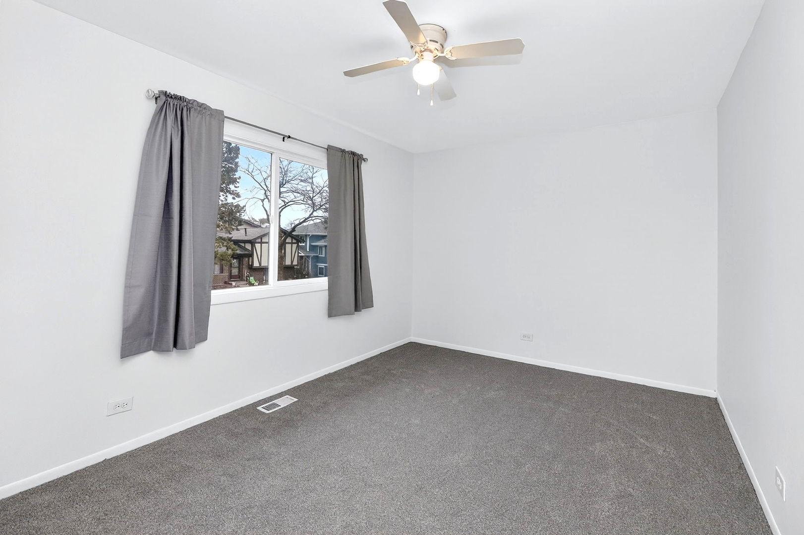 1463 Sutter Drive, Hanover Park, IL 60133