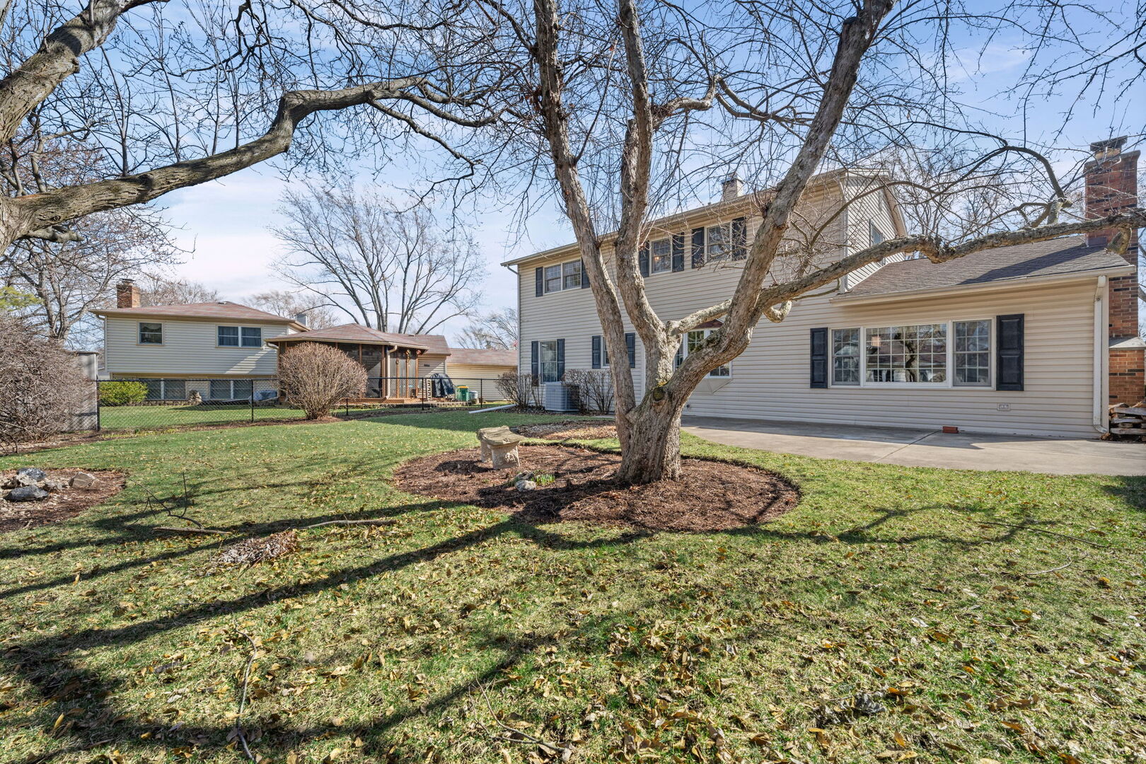 224 Downing Road, Buffalo Grove, IL 60089