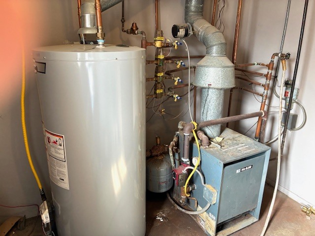 1207 Orchard Road, Bloomington, IL 61701