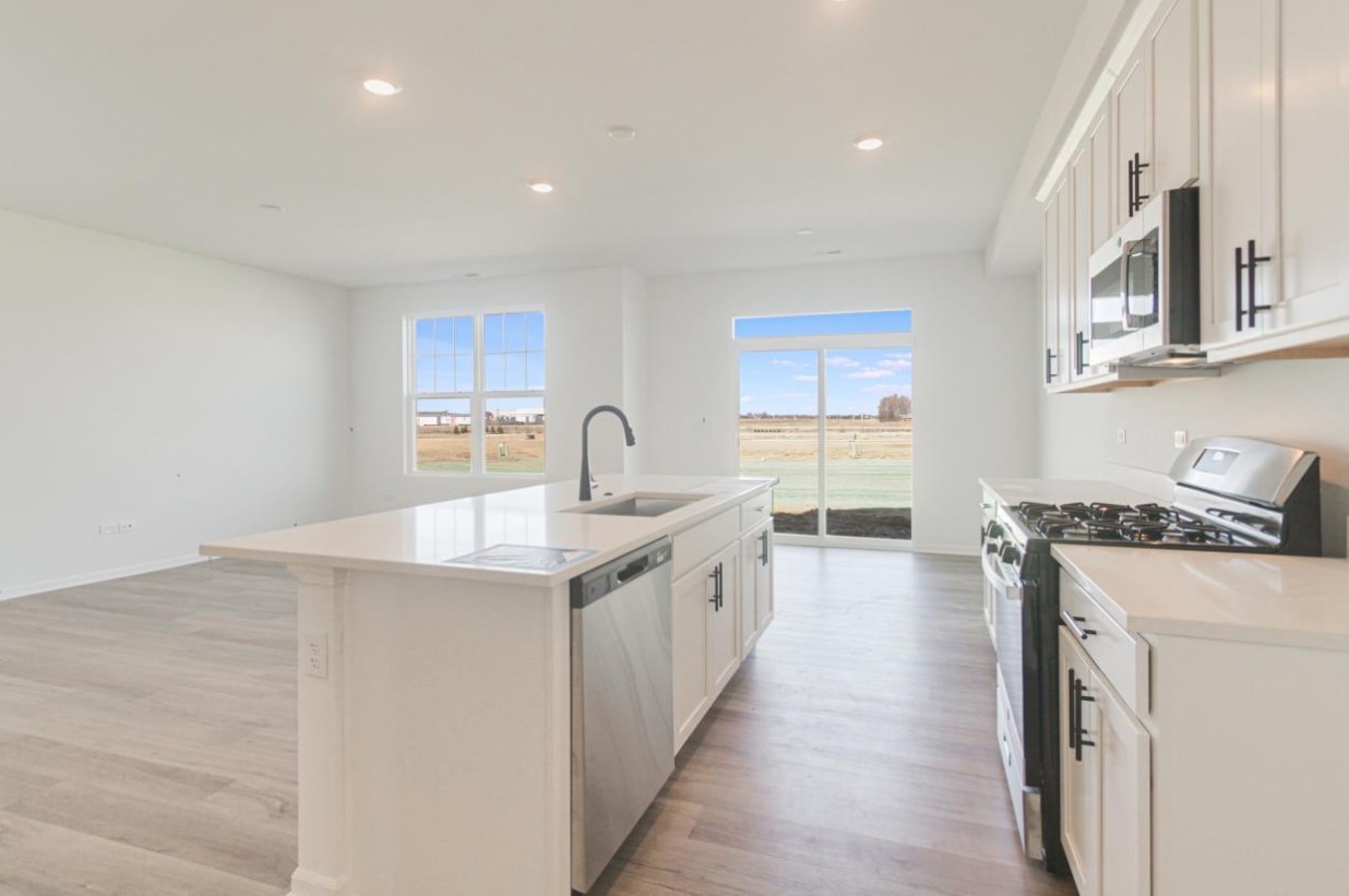 15455 W Amelia Circle, Lockport, IL 60441