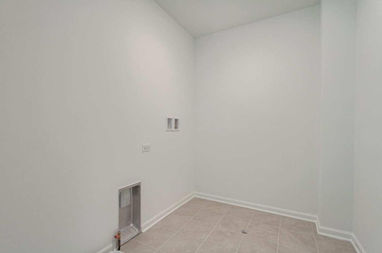 15455 W Amelia Circle, Lockport, IL 60441