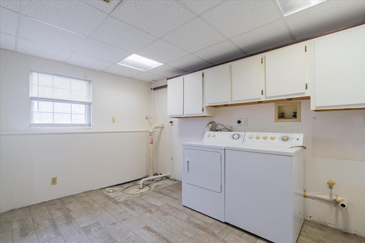 1211 Brentwood Court, Normal, IL 61761