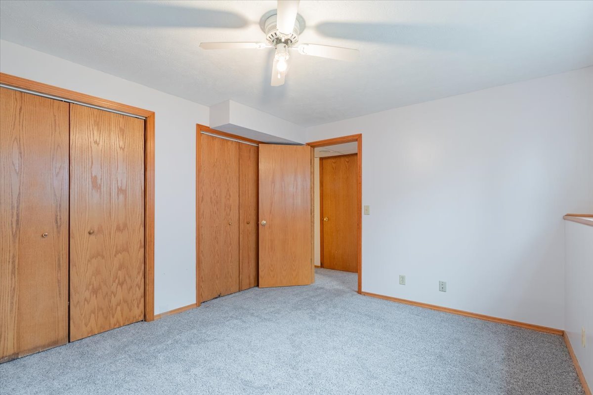 1211 Brentwood Court, Normal, IL 61761