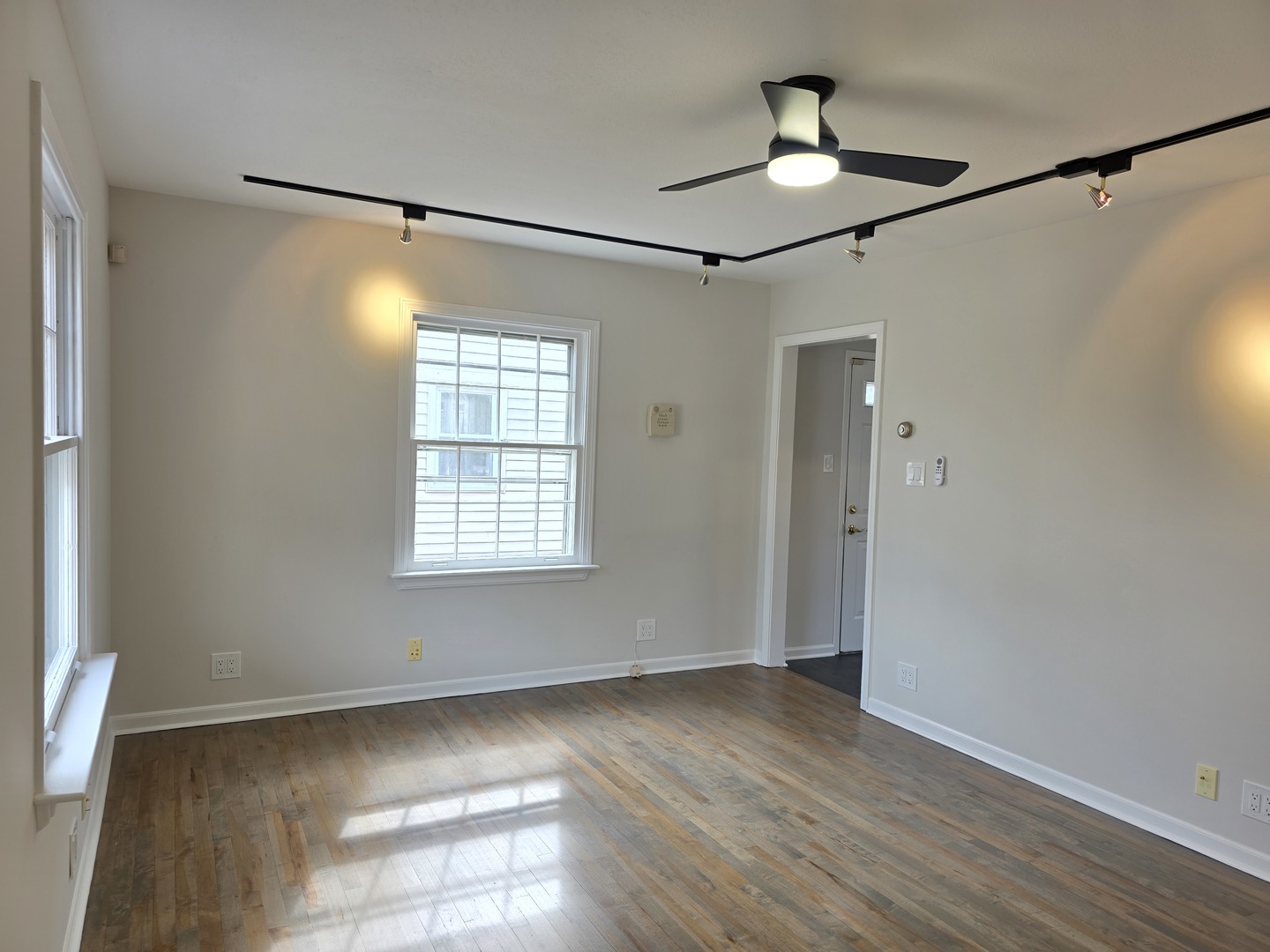 1738 Seymour Avenue, North Chicago, IL 60064